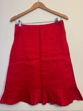 H&M Vibrant Red A-Line Skirt with Fluted Hem